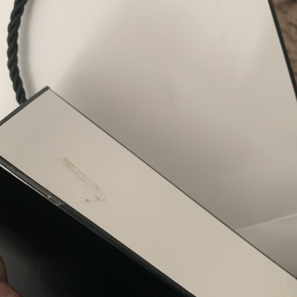 Authentic Chanel wallet on chain w/ D rings, box and bag. 7.75 X 4 X 1.5 inches - Picture 13 of 13